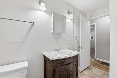 Tiny photo for 3599 Astor Avenue, Columbus, OH 43227 (MLS # 226032135)