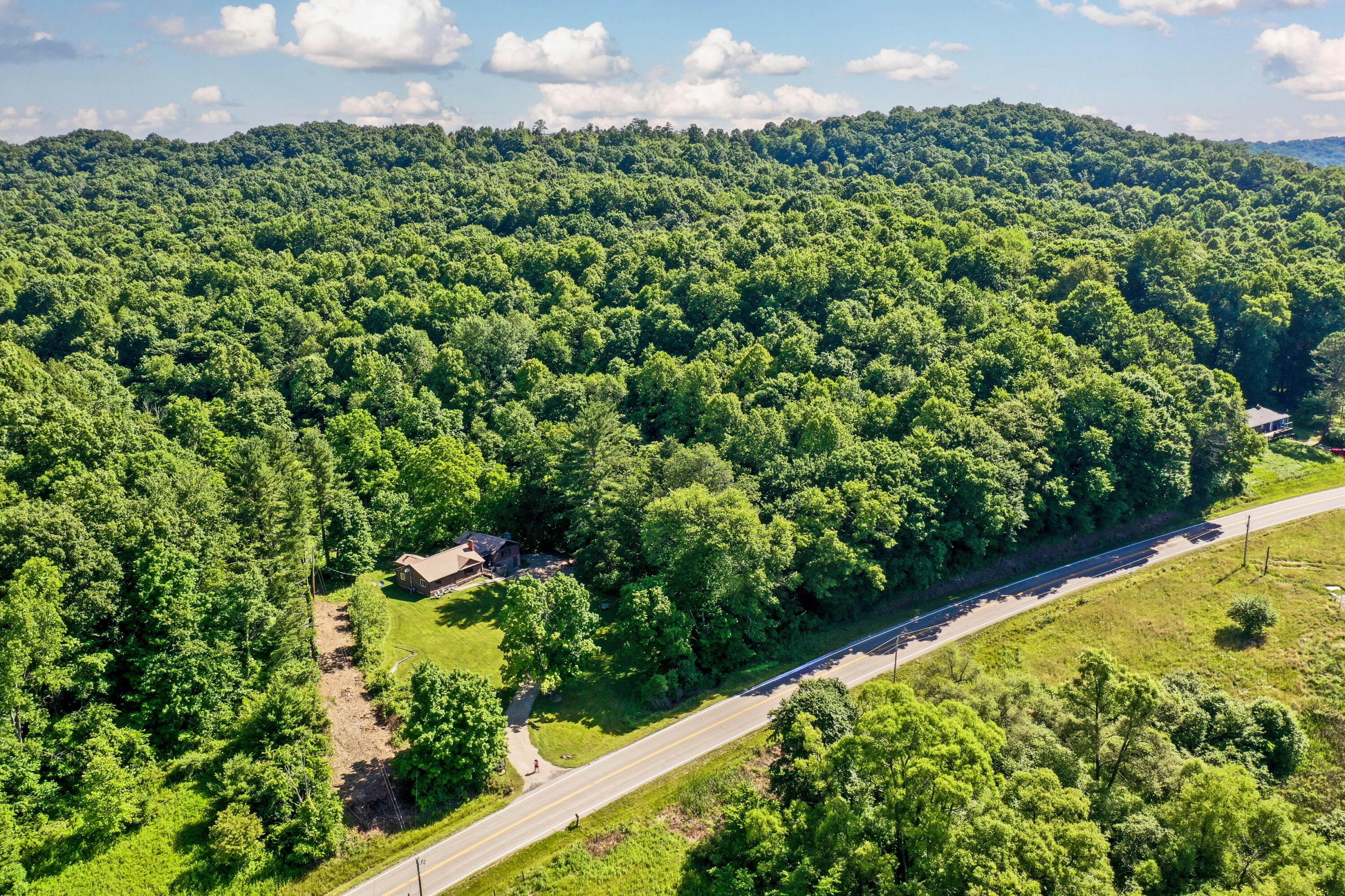 23350 Oh-180, Rockbridge, Ohio image 41