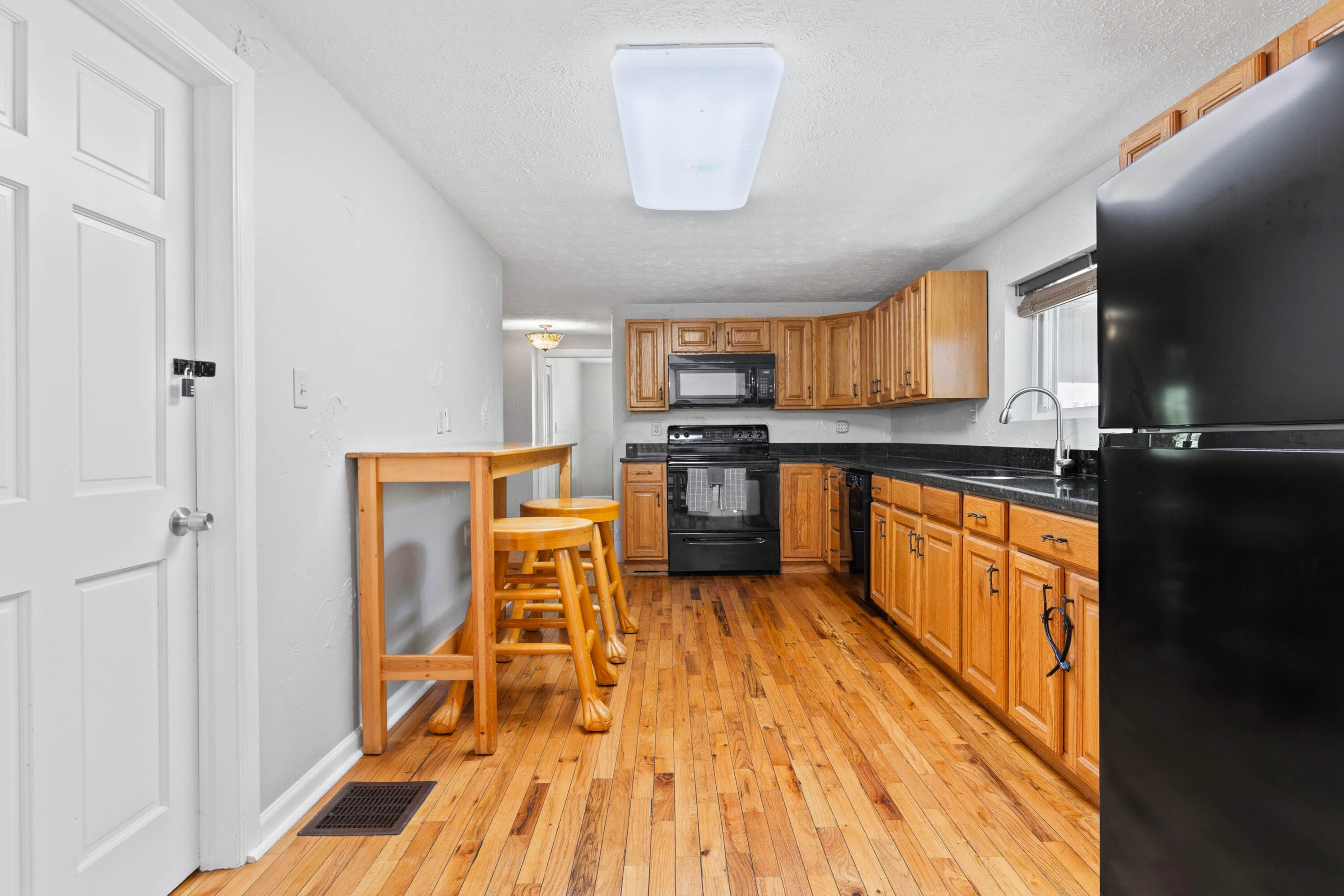 23350 Oh-180, Rockbridge, Ohio image 14