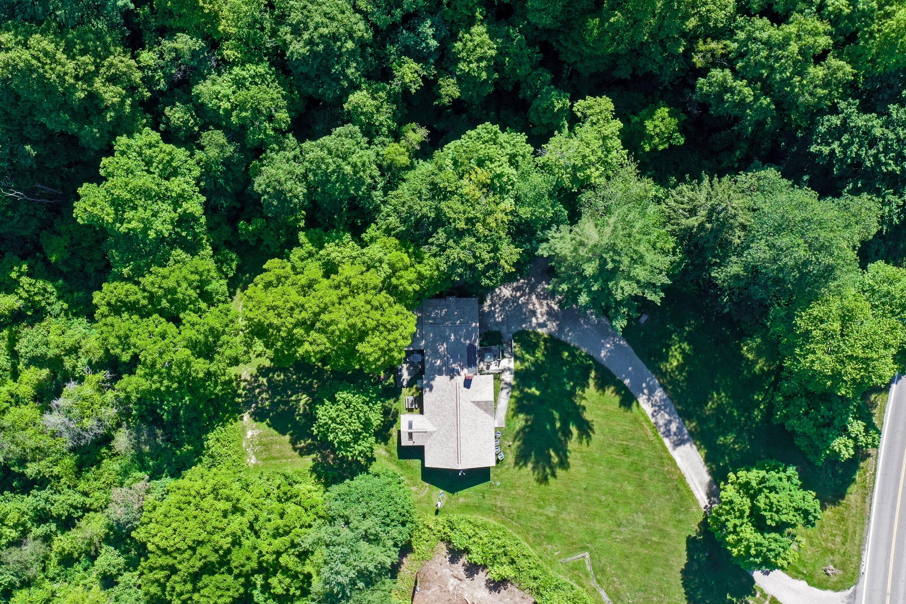 23350 Oh-180, Rockbridge, Ohio image 40