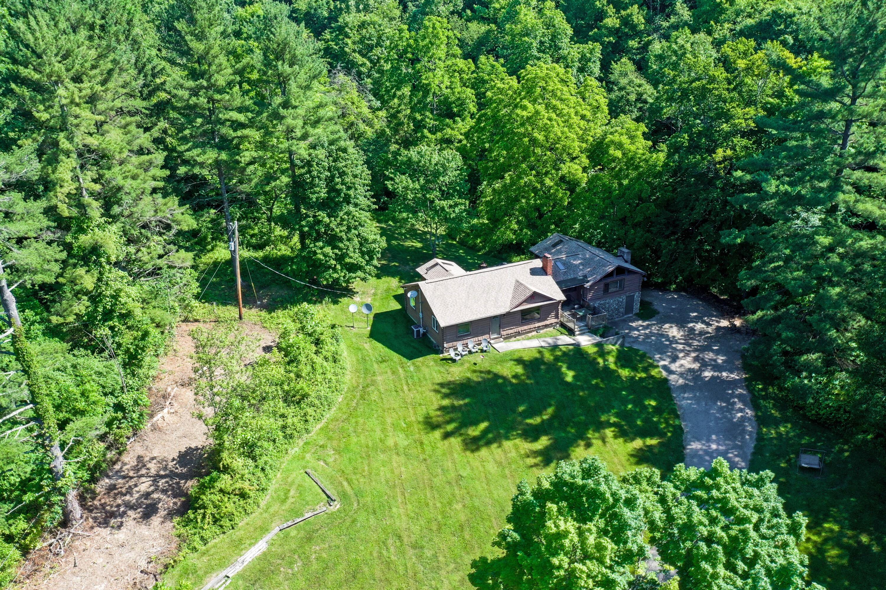 23350 Oh-180, Rockbridge, Ohio image 2