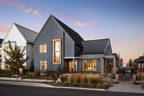 2342 Quarry Trails Drive Columbus OH 43228