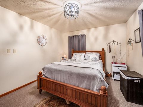 Tiny photo for 3267 Castleton Street, Grove City, OH 43123 (MLS # 226002794)