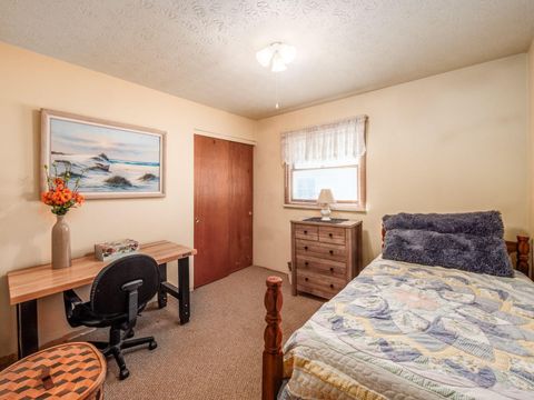 Tiny photo for 3267 Castleton Street, Grove City, OH 43123 (MLS # 226002794)