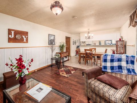 Tiny photo for 3267 Castleton Street, Grove City, OH 43123 (MLS # 226002794)