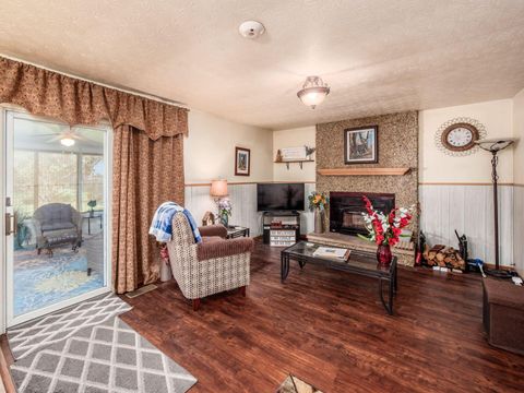 Tiny photo for 3267 Castleton Street, Grove City, OH 43123 (MLS # 226002794)