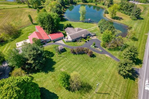 Photo of 5419 Columbus Road, Granville, OH 43023 (MLS # 226018396)
