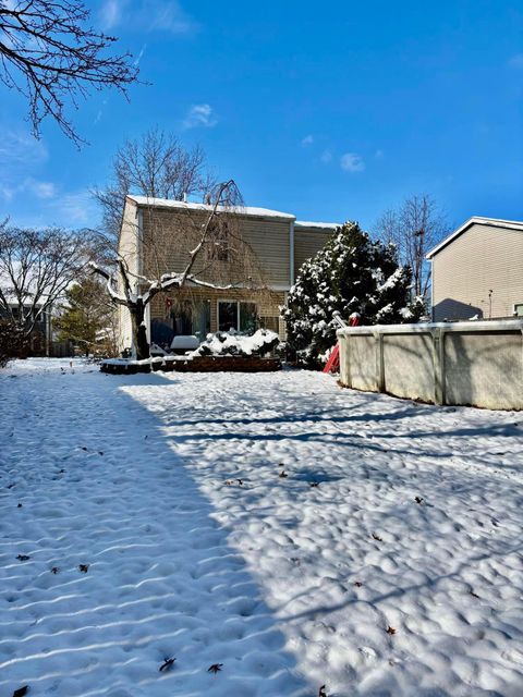 Tiny photo for 1686 Jupiter Avenue, Hilliard, OH 43026 (MLS # 225044784)
