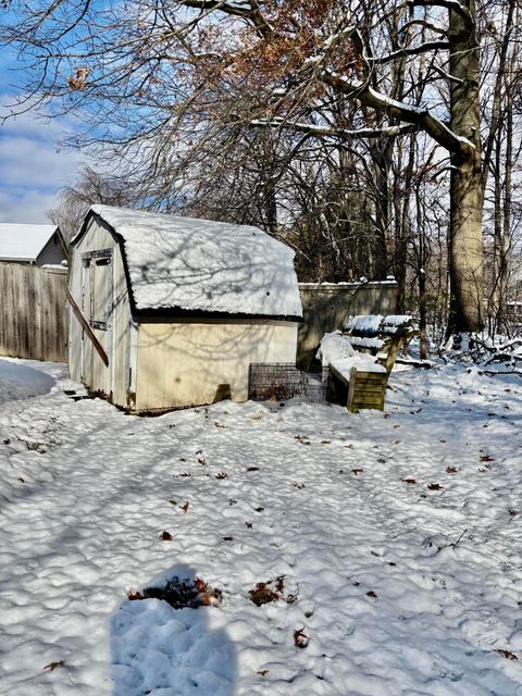 Tiny photo for 1686 Jupiter Avenue, Hilliard, OH 43026 (MLS # 225044784)