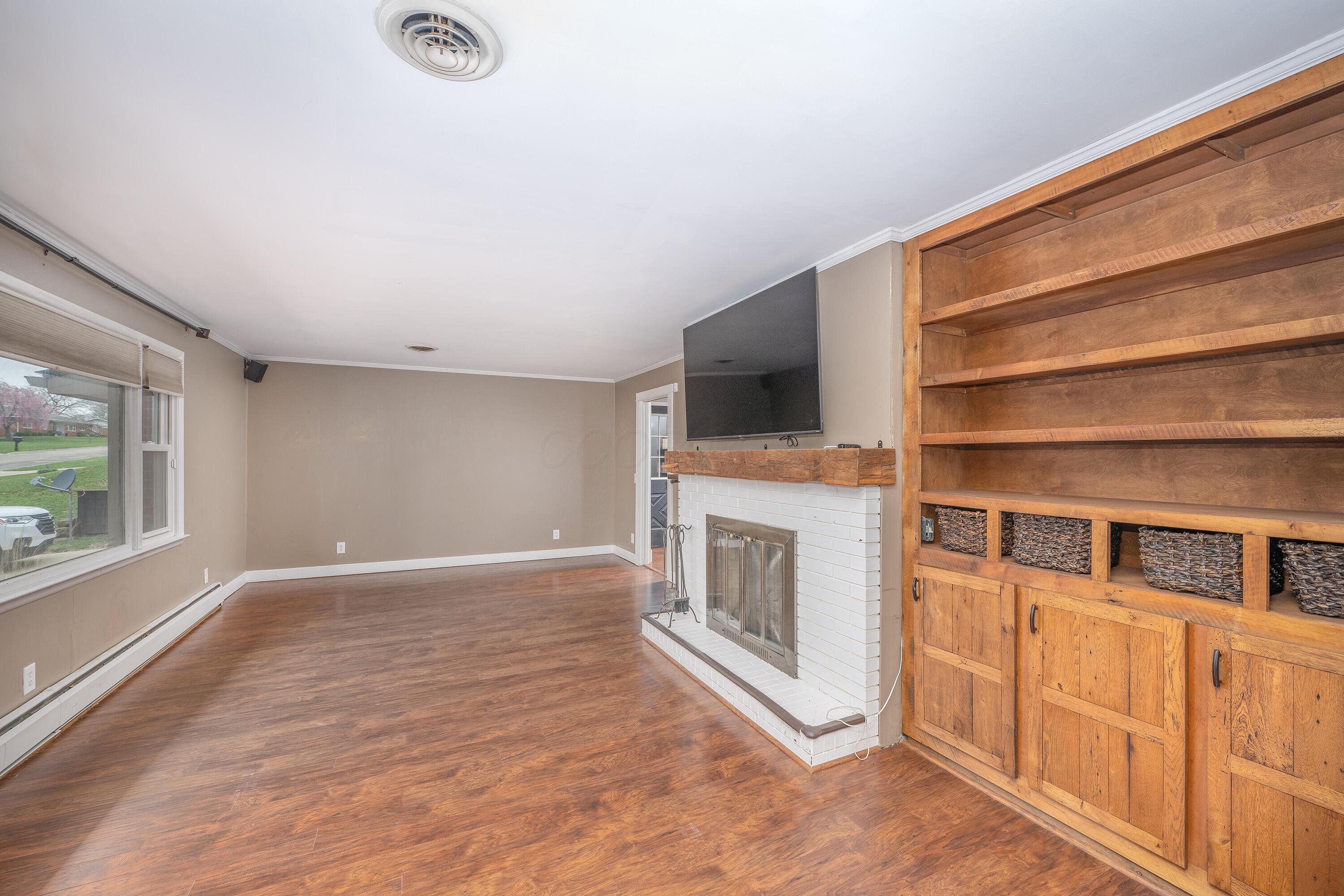 304 Teryl Drive, Mount Vernon, Ohio image 3