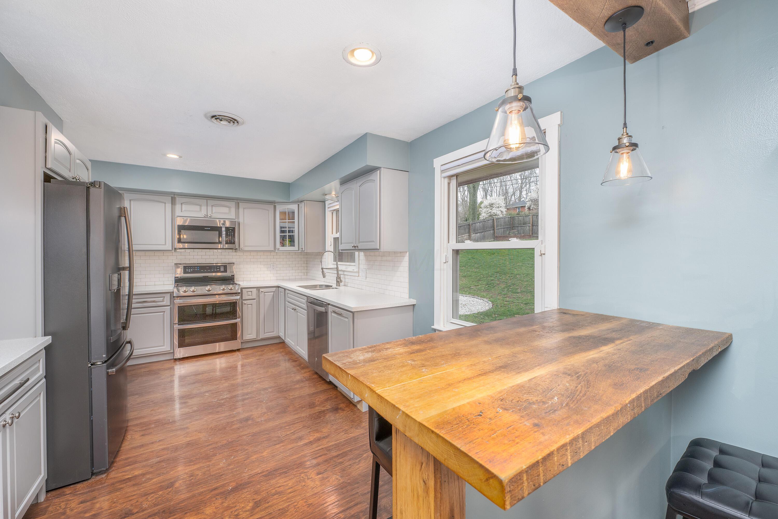 304 Teryl Drive, Mount Vernon, Ohio image 6
