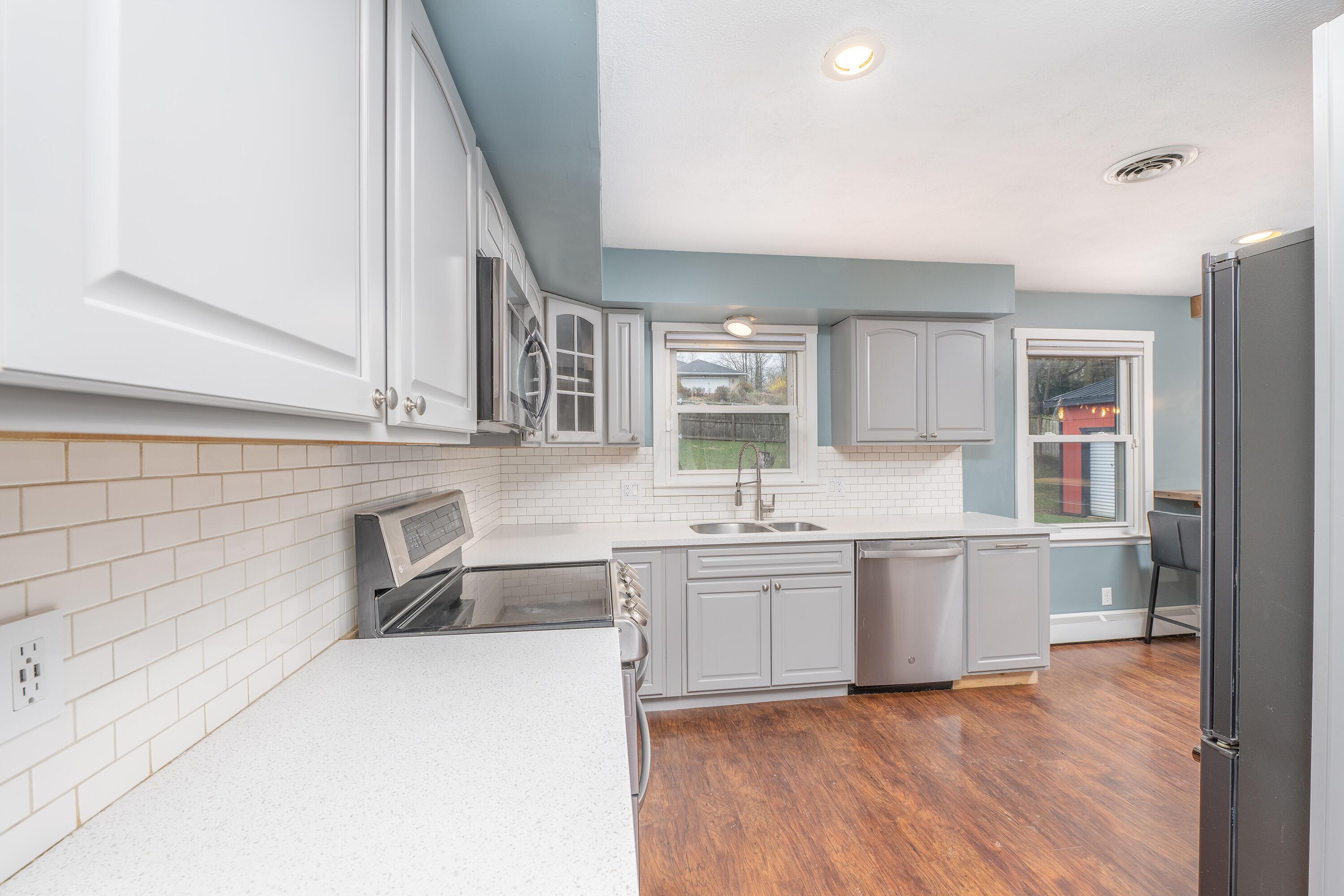 304 Teryl Drive, Mount Vernon, Ohio image 7
