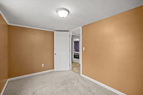 Tiny photo for 601 E 8th Street, Ashland, OH 44805 (MLS # 225045433)