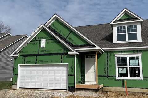 Photo of 1650 Bookfield Lane, Grove City, OH 43123 (MLS # 226000708)