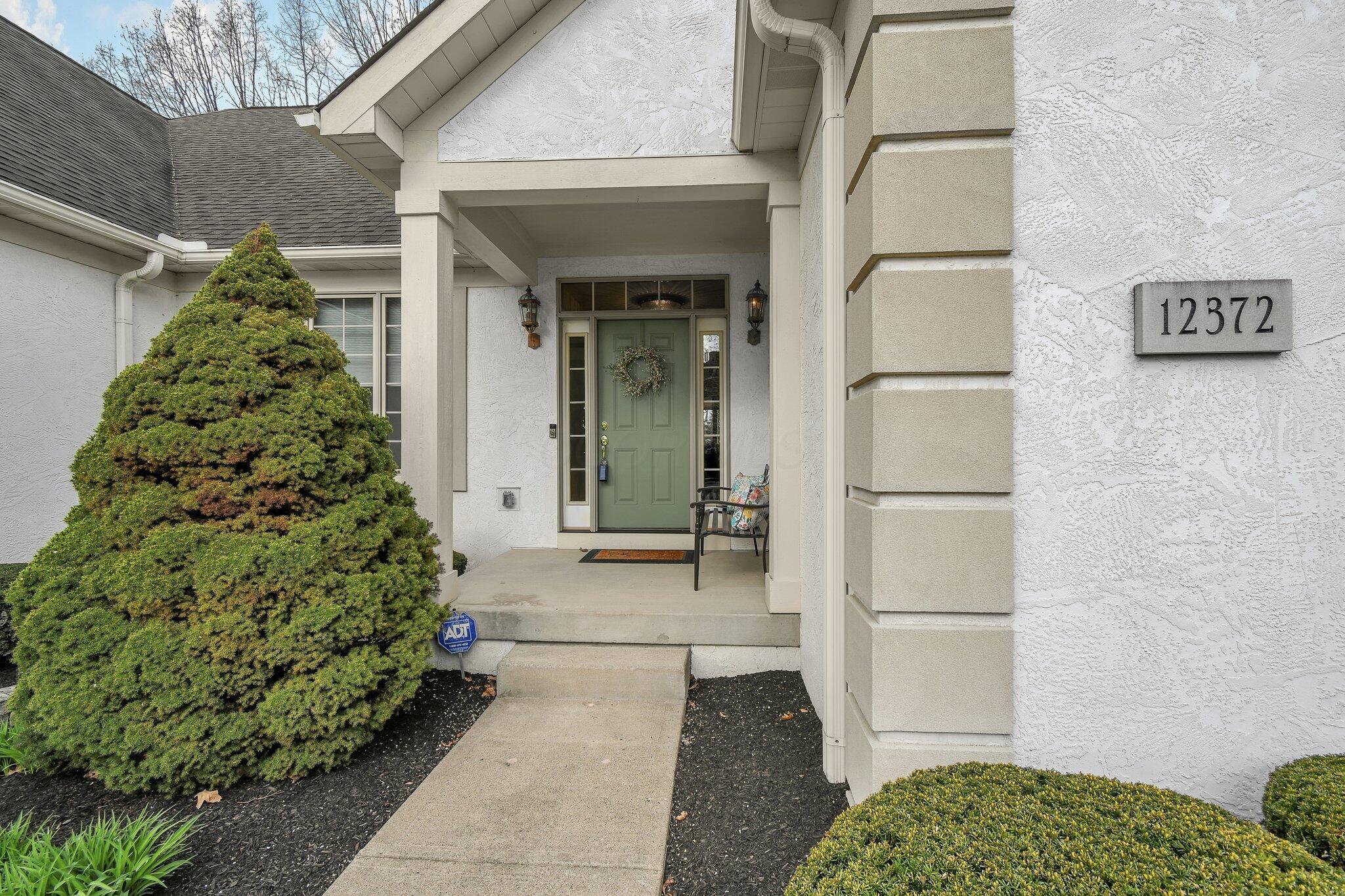 12372 Brook Forest Circle, Pickerington, Ohio image 5