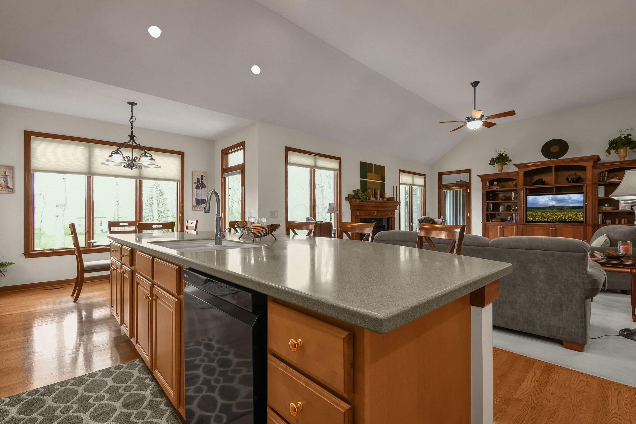 12372 Brook Forest Circle, Pickerington, Ohio image 16