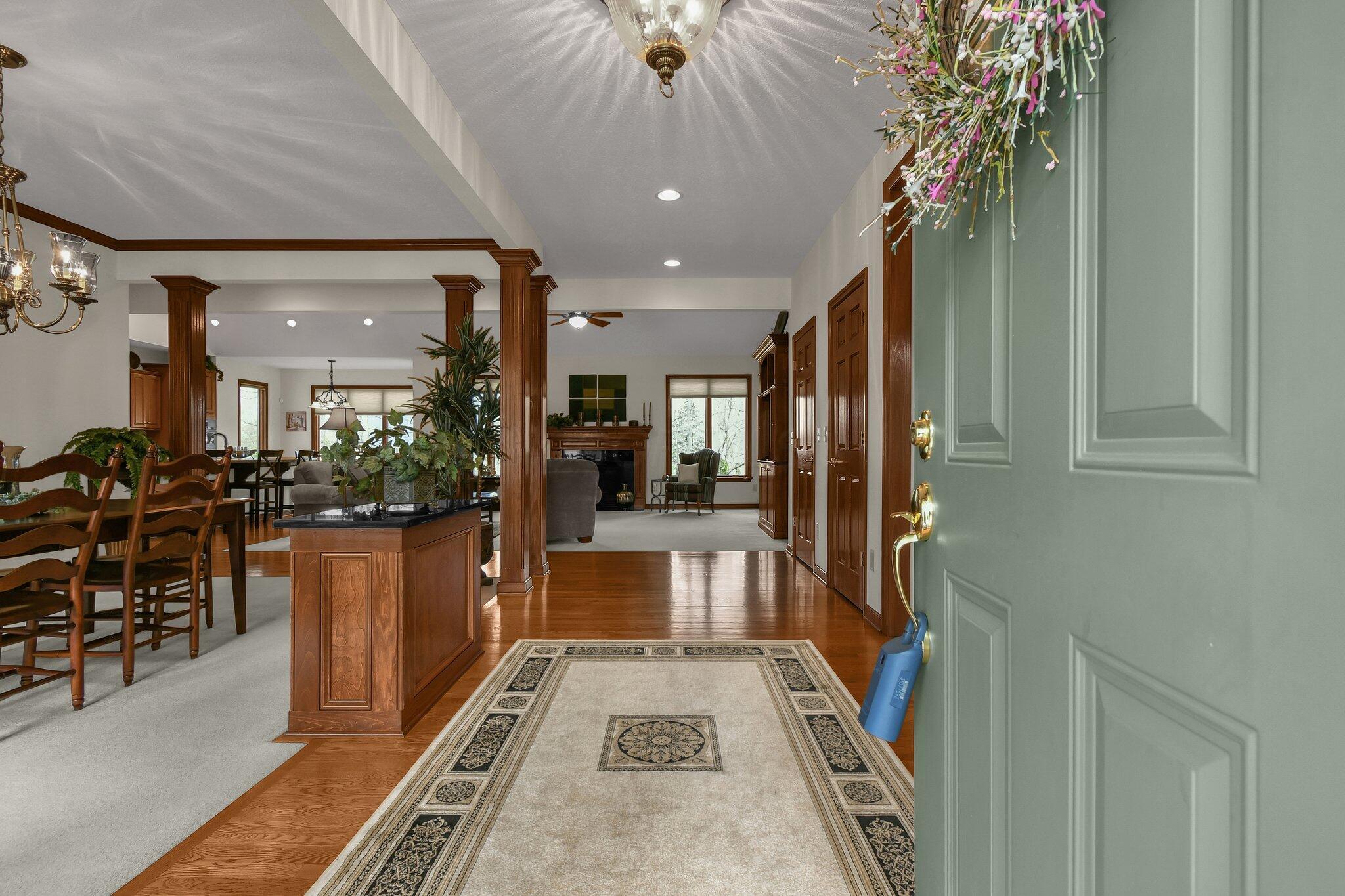 12372 Brook Forest Circle, Pickerington, Ohio image 7