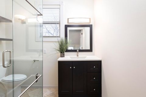 Tiny photo for 318 Berger Alley, Columbus, OH 43206 (MLS # 226001446)