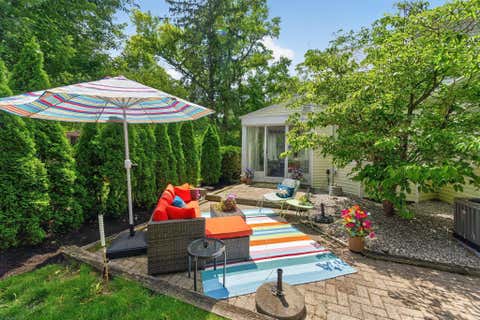 Tiny photo for 356 N Washington Street, Delaware, OH 43015 (MLS # 226024901)