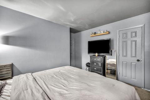 Tiny photo for 123 Deerfield Place, Delaware, OH 43015 (MLS # 226000547)