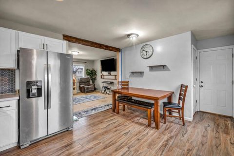 Tiny photo for 123 Deerfield Place, Delaware, OH 43015 (MLS # 226000547)