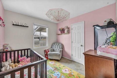 Tiny photo for 123 Deerfield Place, Delaware, OH 43015 (MLS # 226000547)