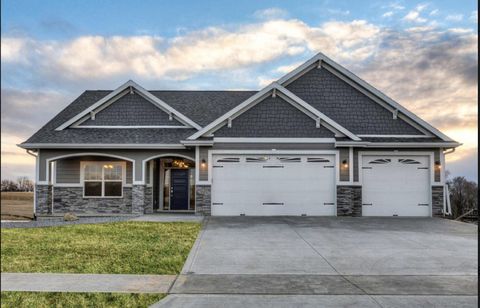 Photo of 1506 Marion Country Club Drive, Marion, OH 43302 (MLS # 226006576)