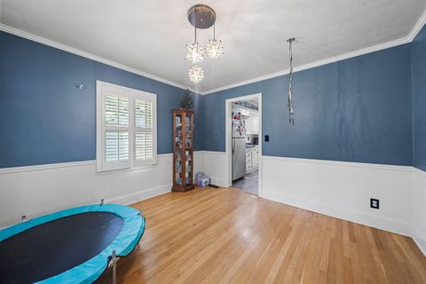 Tiny photo for 1107 Oak Street Extension, Mount Vernon, OH 43050 (MLS # 226000166)