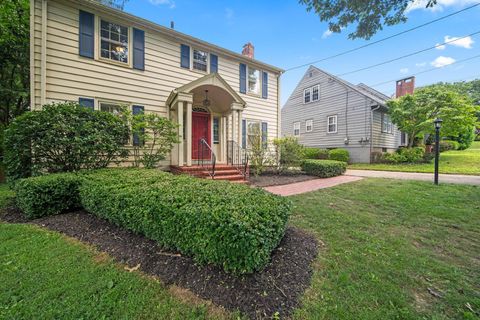 Tiny photo for 1107 Oak Street Extension, Mount Vernon, OH 43050 (MLS # 226000166)