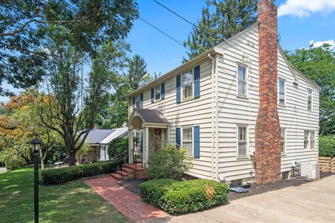 Tiny photo for 1107 Oak Street Extension, Mount Vernon, OH 43050 (MLS # 226000166)