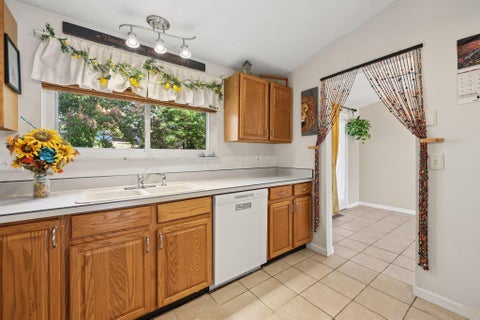 Tiny photo for 1316 Crestview Street, Reynoldsburg, OH 43068 (MLS # 226037490)