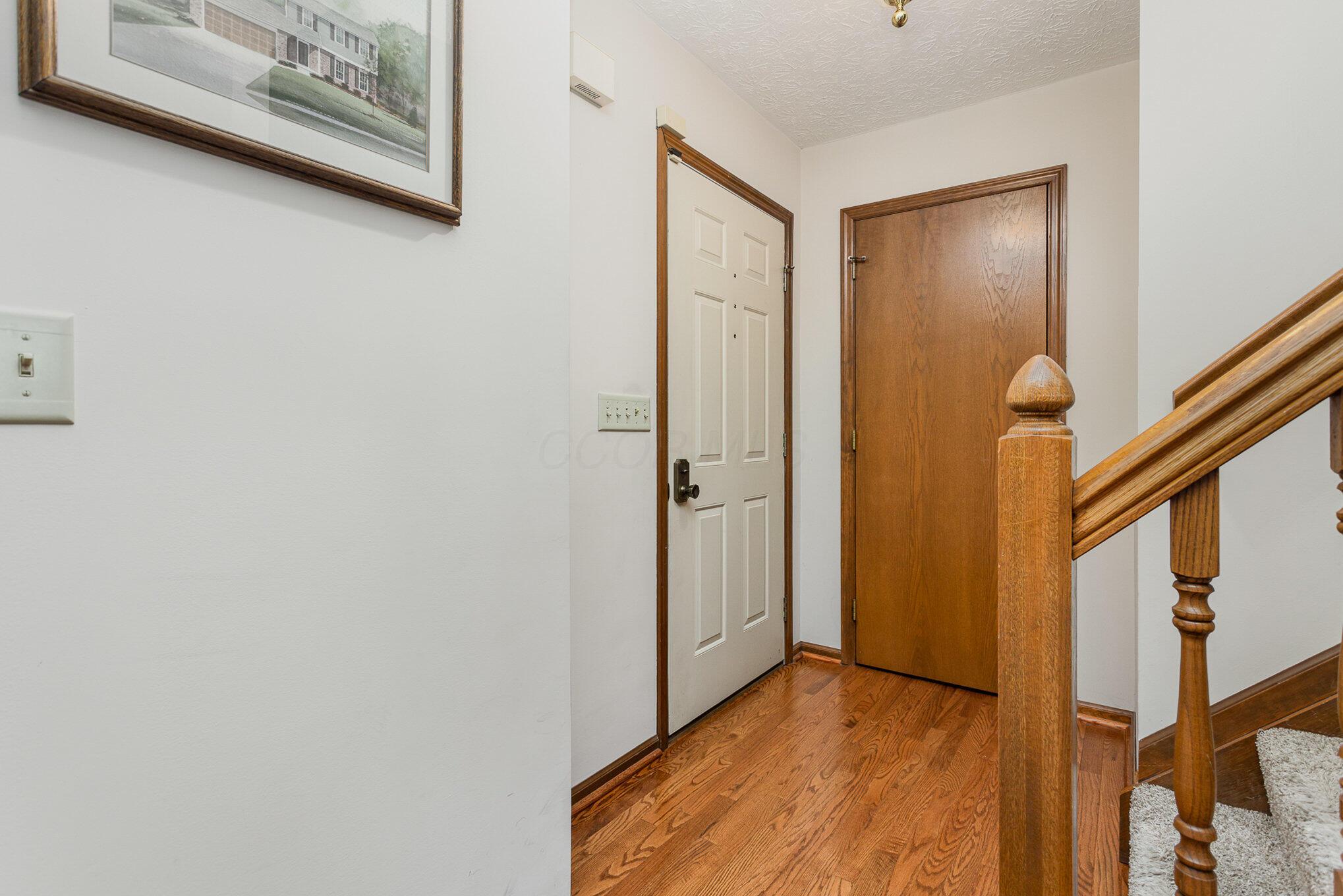 7180 Schoolcraft Drive, Dublin, Ohio image 7