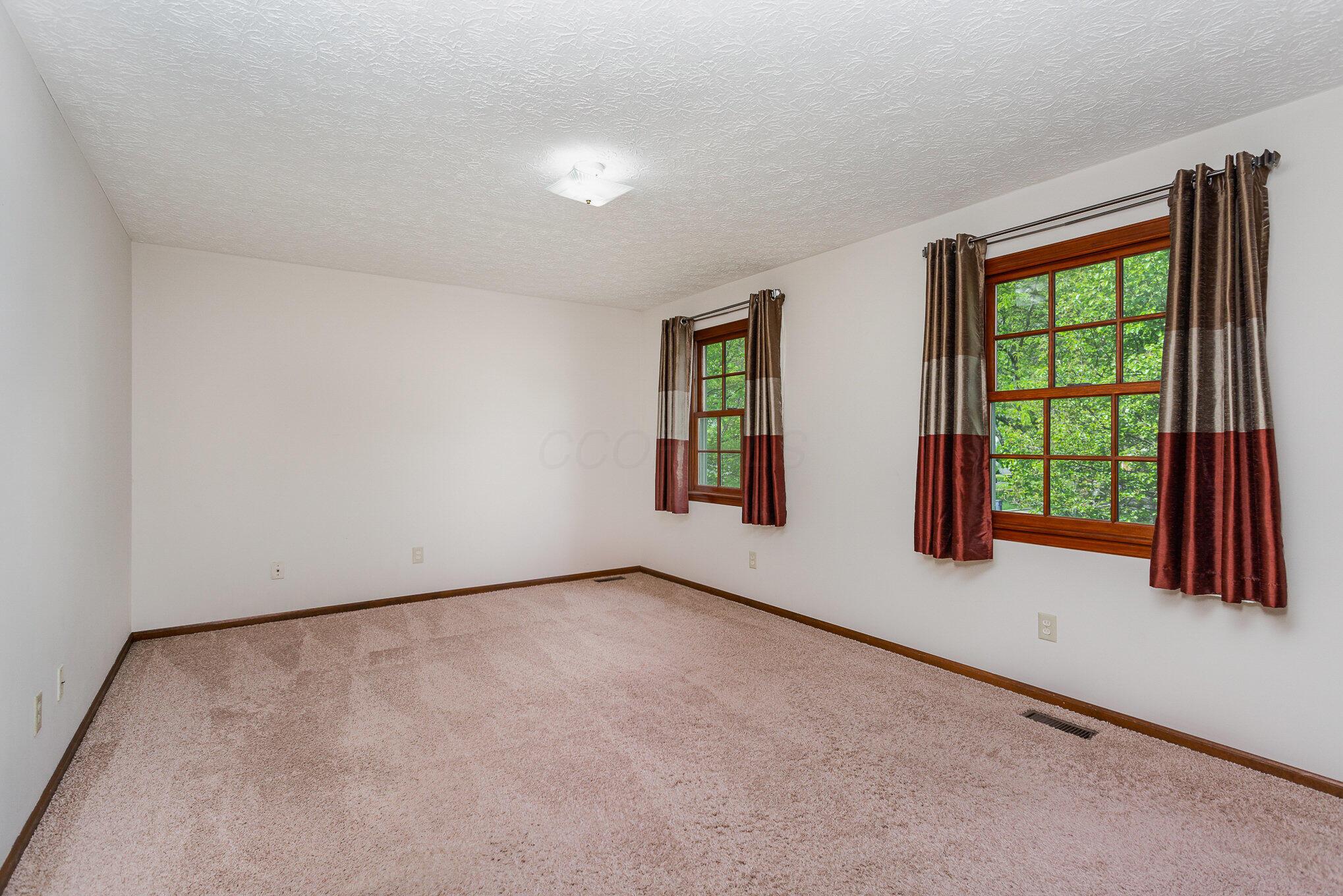 7180 Schoolcraft Drive, Dublin, Ohio image 18