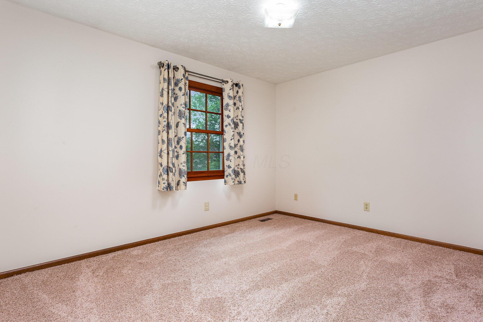 7180 Schoolcraft Drive, Dublin, Ohio image 23