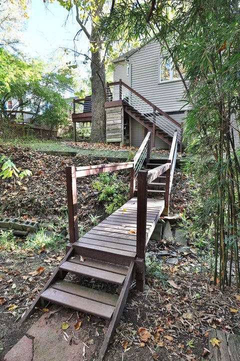 Tiny photo for 272 Colonial Avenue, Worthington, OH 43085 (MLS # 225041847)