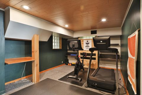 Tiny photo for 272 Colonial Avenue, Worthington, OH 43085 (MLS # 225041847)