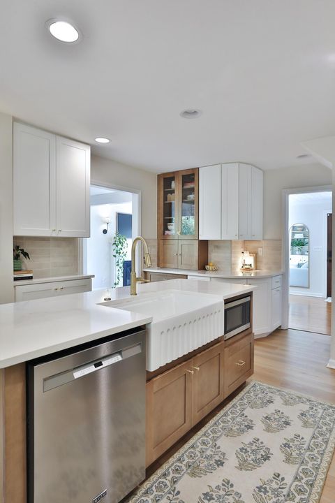 Tiny photo for 272 Colonial Avenue, Worthington, OH 43085 (MLS # 225041847)