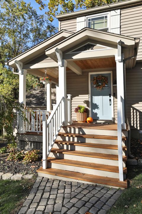 Tiny photo for 272 Colonial Avenue, Worthington, OH 43085 (MLS # 225041847)