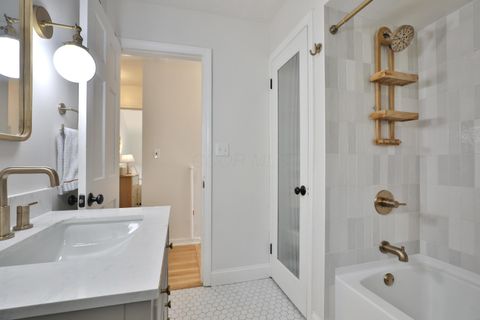 Tiny photo for 272 Colonial Avenue, Worthington, OH 43085 (MLS # 225041847)