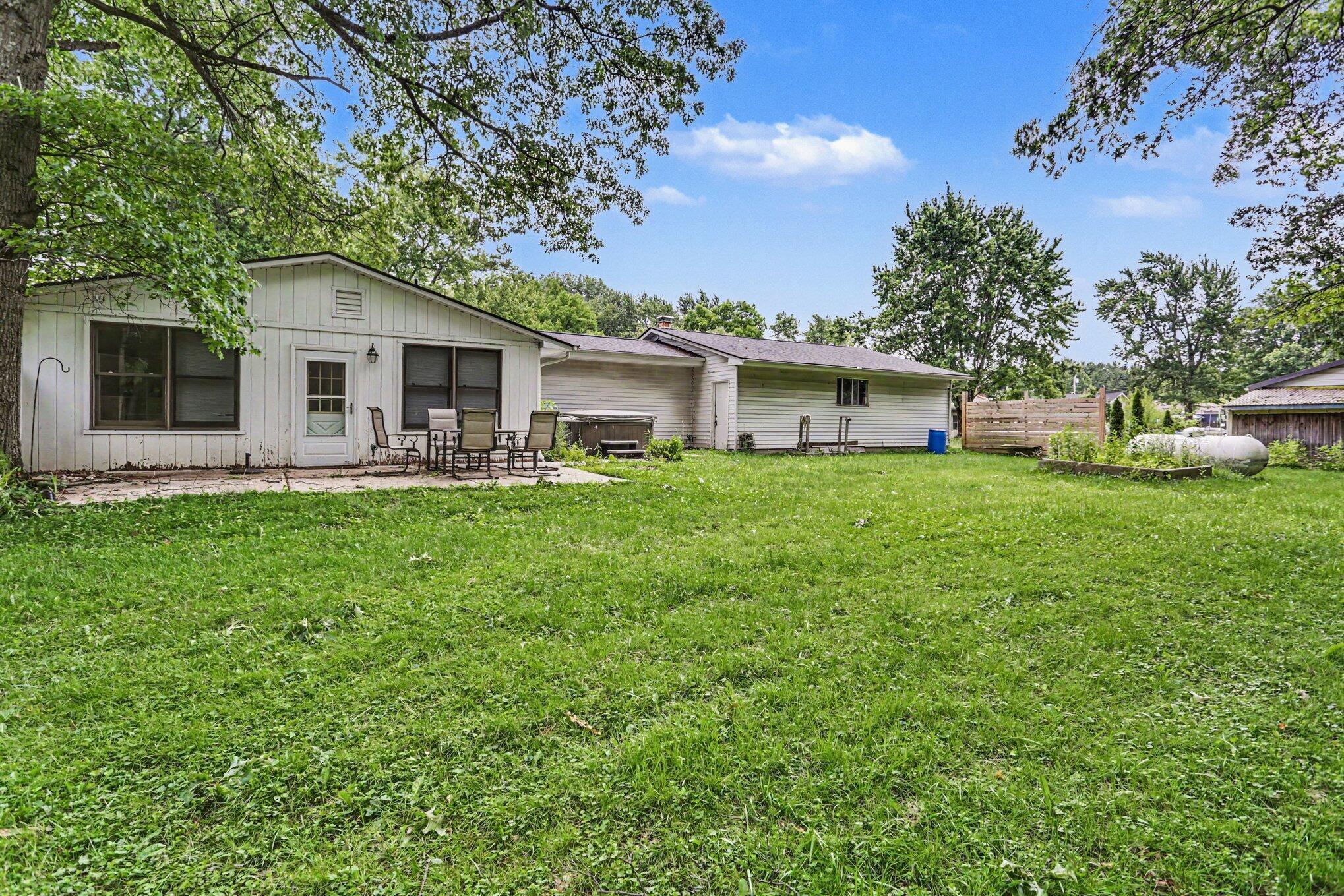 4905 Babbitt Rd, New Albany, OH, 43054, USA, 3 Bedrooms Bedrooms, ,2 BathroomsBathrooms,Residential,Active,4905 Babbitt Rd,226021489