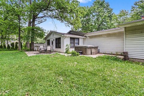 Tiny photo for 4905 Babbitt Road, New Albany, OH 43054 (MLS # 226021489)