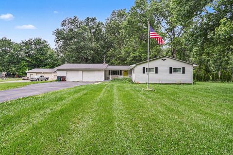 Tiny photo for 4905 Babbitt Road, New Albany, OH 43054 (MLS # 226021489)