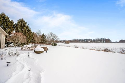 Tiny photo for 1378 Chaucer Court, Marion, OH 43302 (MLS # 226002938)