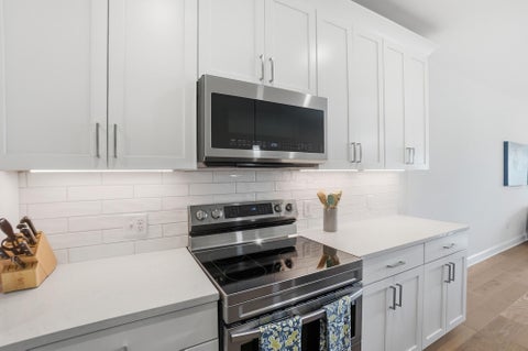 Tiny photo for 5233 Highpointe Lakes Drive 202 #202, Westerville, OH 43081 (MLS # 226036707)