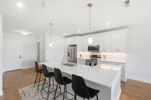 Tiny photo for 5233 Highpointe Lakes Drive 202 #202, Westerville, OH 43081 (MLS # 226036707)
