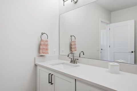 Tiny photo for 5233 Highpointe Lakes Drive 202 #202, Westerville, OH 43081 (MLS # 226036707)