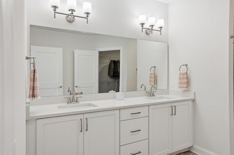Tiny photo for 5233 Highpointe Lakes Drive 202 #202, Westerville, OH 43081 (MLS # 226036707)
