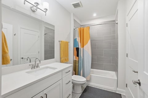 Tiny photo for 5233 Highpointe Lakes Drive 202 #202, Westerville, OH 43081 (MLS # 226036707)