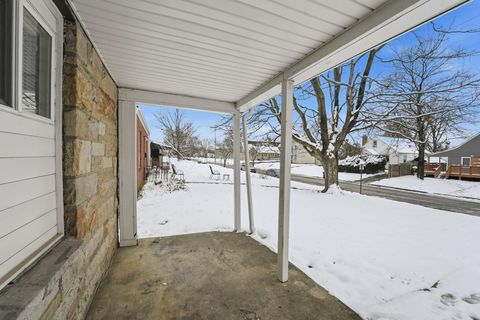 Tiny photo for 594 Whitethorne Avenue, Columbus, OH 43223 (MLS # 225044759)