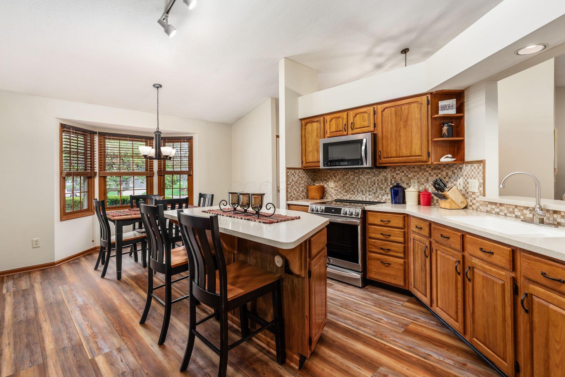 5664 Maplewood Court, Lewis Center, Ohio image 20